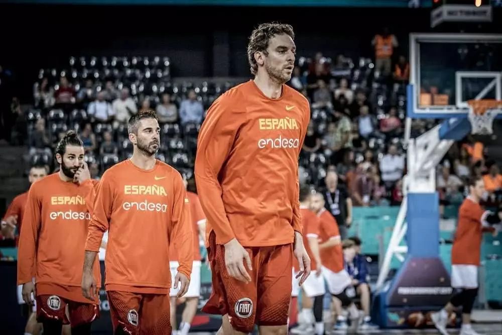 巴西绝杀土耳其，托尼刷新纪录