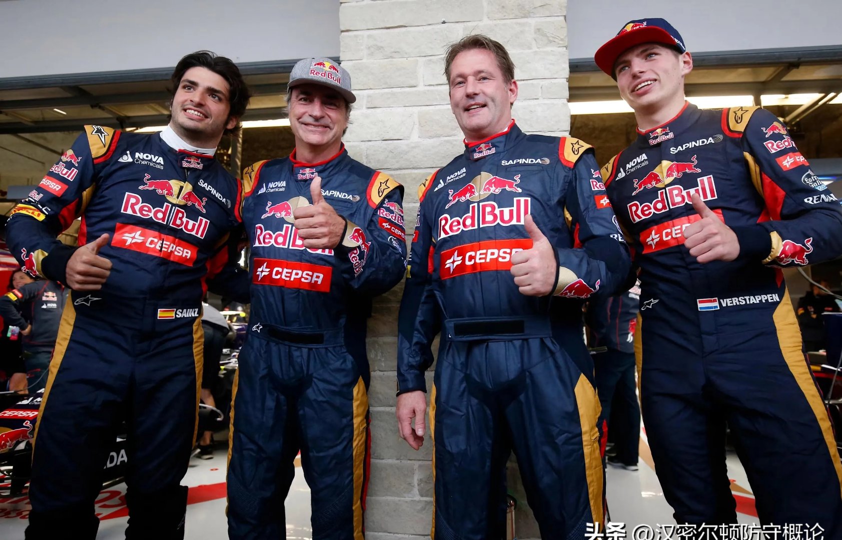 红牛车队完胜威廉姆斯，塞恩斯统治全场