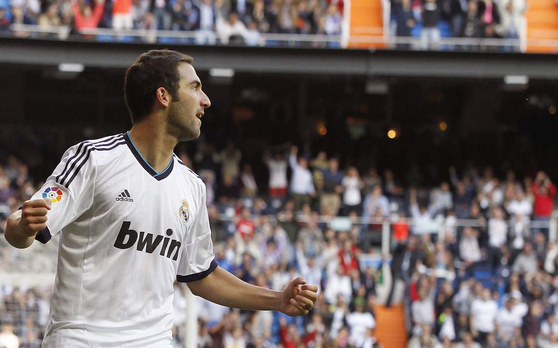 马刺关键战突围鹈鹕，欧文成为关键先生